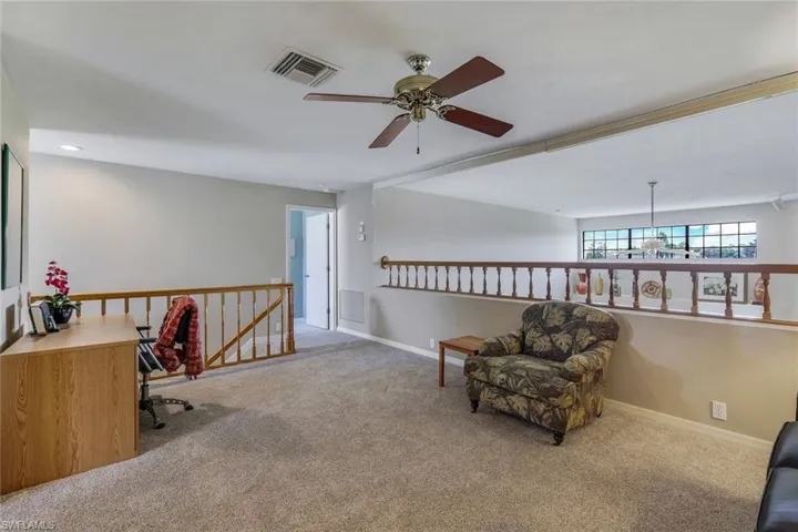 Second Floor Loft/Den/Office/2nd Living