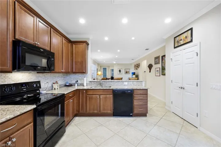 15039  Reef  LN, Bonita Springs, FL 34135