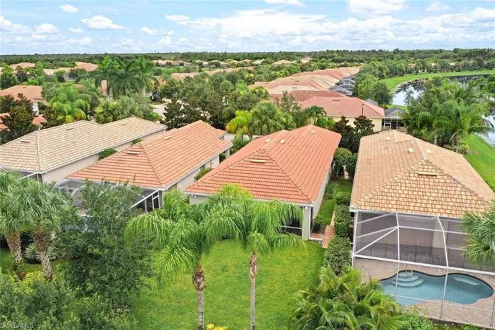 15039  Reef  LN, Bonita Springs, FL 34135
