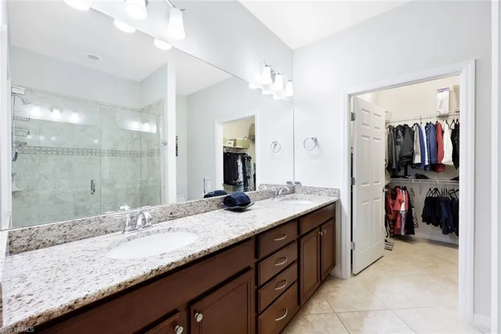 15039  Reef  LN, Bonita Springs, FL 34135