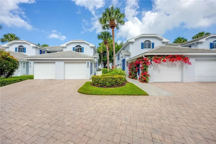 7070  Barrington  CIR, Naples, FL 34108