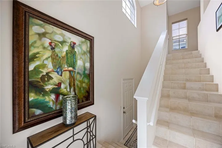 7070  Barrington  CIR, Naples, FL 34108