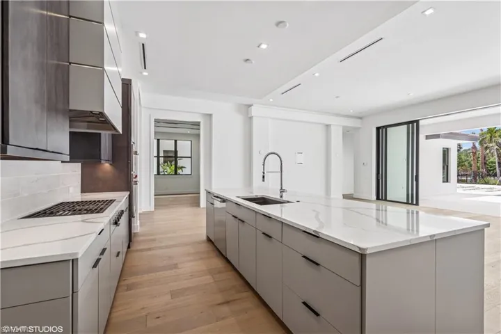 19044 Via Messina Way, Miromar Lakes, Florida 33913