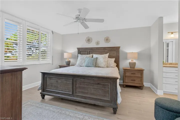270 Naples Cove Dr 3403, Naples, Florida 34110