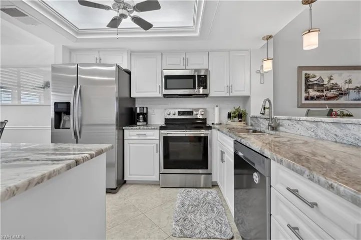 270 Naples Cove Dr 3403, Naples, Florida 34110