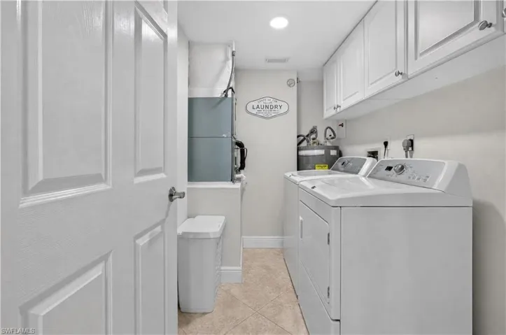 270 Naples Cove Dr 3403, Naples, Florida 34110
