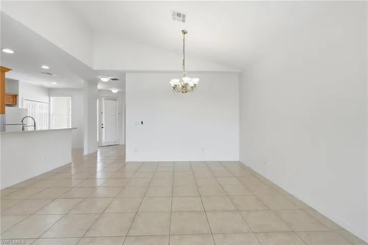 4327 Avian Ave, Fort Myers, Florida 33916