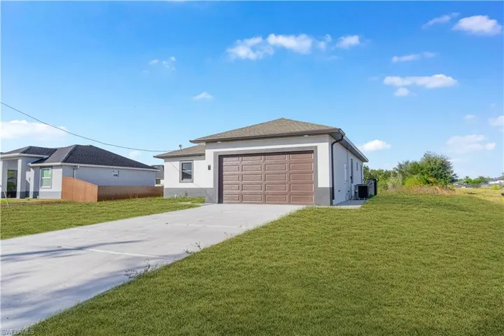 4700 Dora Ave S, Lehigh Acres, Florida 33974