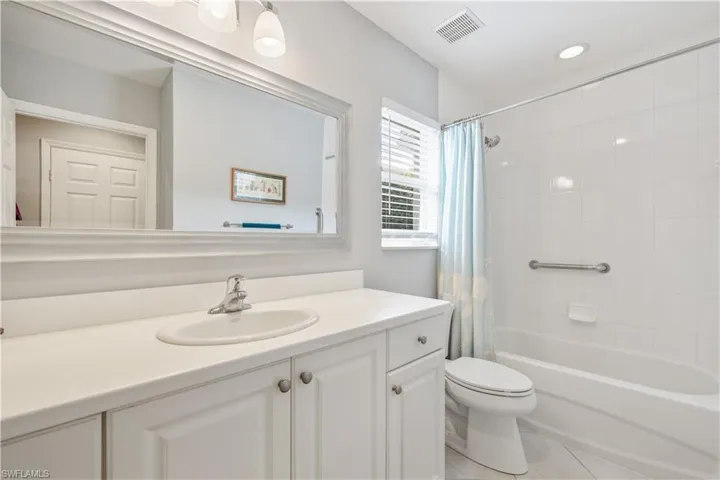 10382  Carolina Willow  DR, Fort Myers, FL 33913