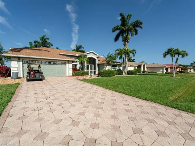 11941  Princess Grace  CT, Cape Coral, FL 33991