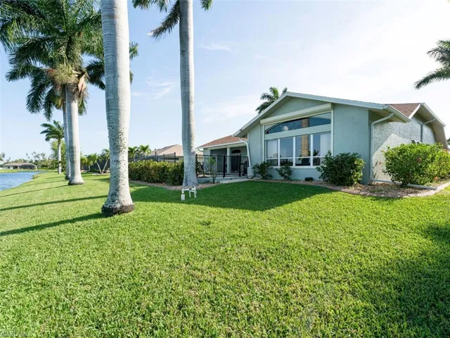 11941  Princess Grace  CT, Cape Coral, FL 33991