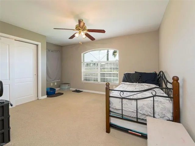 11941  Princess Grace  CT, Cape Coral, FL 33991