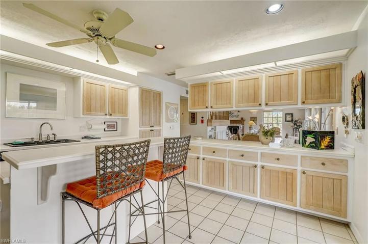 Breakfast Bar