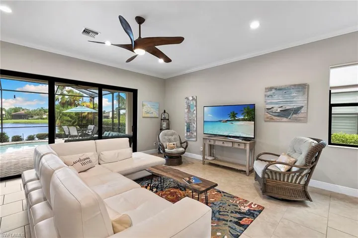 4631 Abaca Cir, Naples, Florida 34119