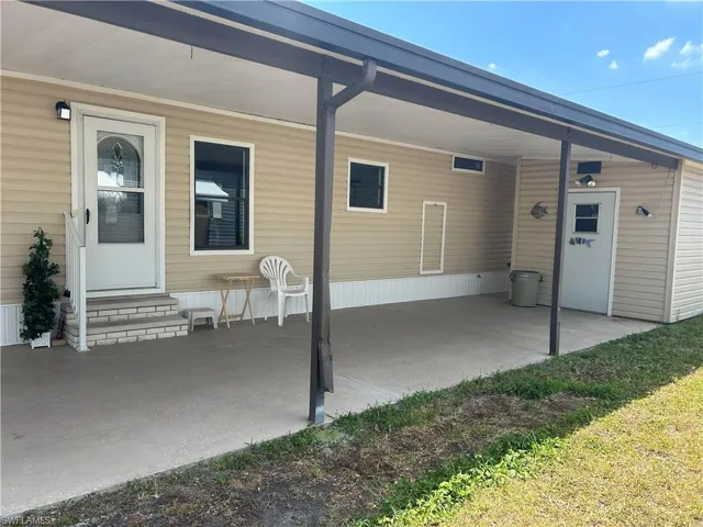 3141  Running Deer  DR, North Fort Myers, FL 33917
