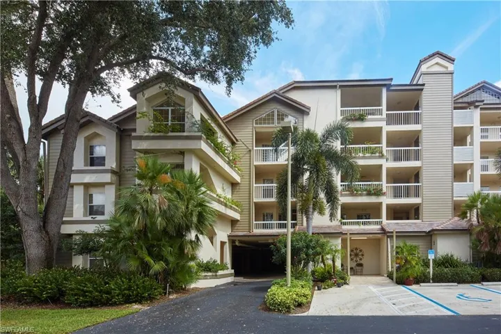 Home sweet home in Wedgewood of Bonita Bay!