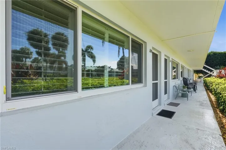 421 12th Ave S A4, Naples, Florida 34102
