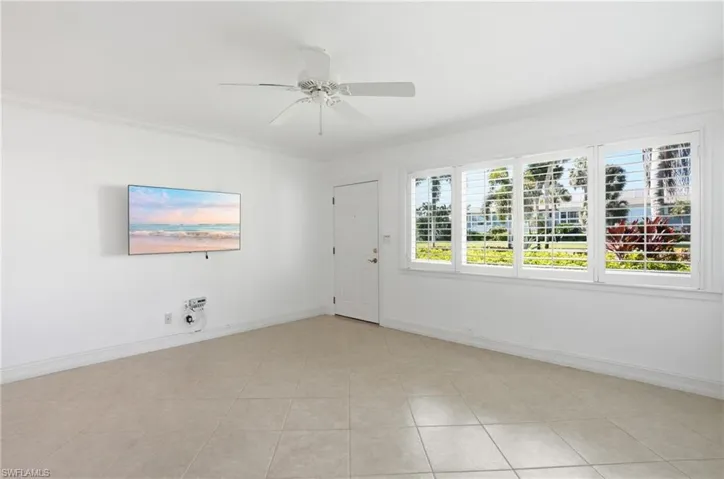 421 12th Ave S A4, Naples, Florida 34102