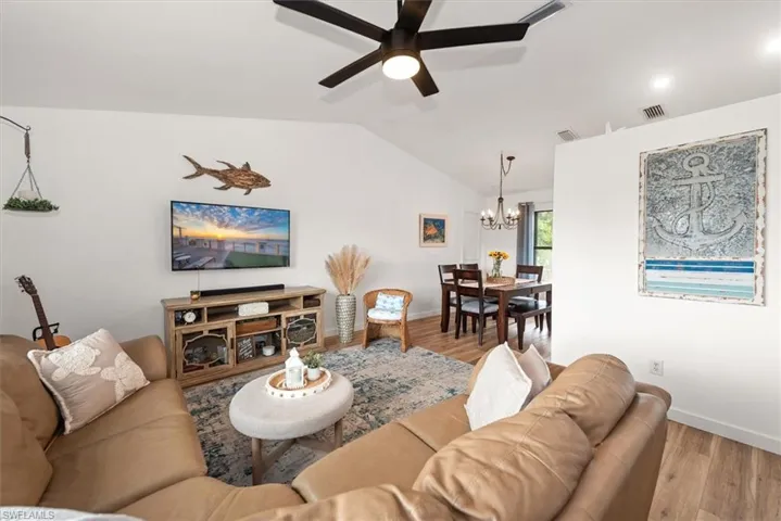 2017 Nw 7th St, Cape Coral, Florida 33993