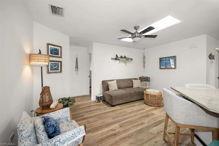 2017 Nw 7th St, Cape Coral, Florida 33993