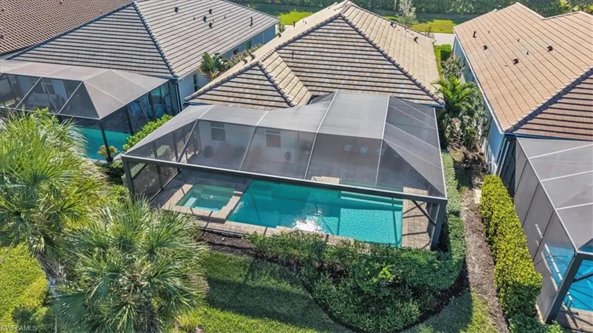Bird's eye view of a pool area