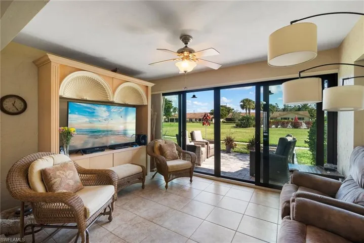 5672 Arvine Cir, Fort Myers Fl 33919