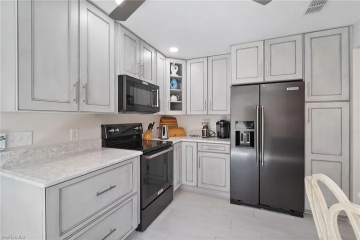 5672 Arvine Cir, Fort Myers Fl 33919