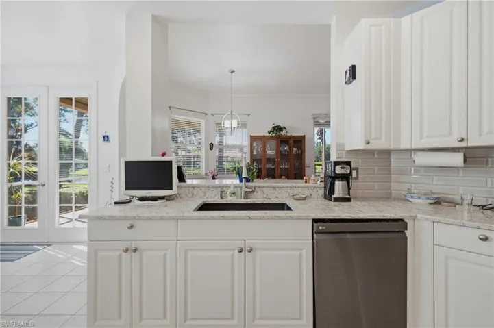 5111 W Hyde Park Ct 101, Fort Myers, Florida 33912