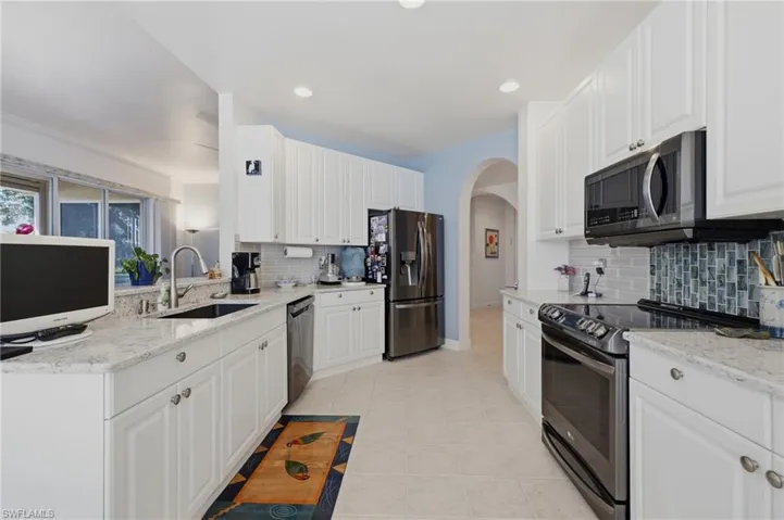 5111 W Hyde Park Ct 101, Fort Myers, Florida 33912