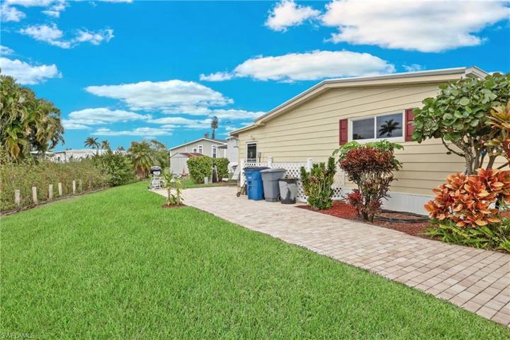 26297  Imperial Harbor  BLVD, Bonita Springs, FL 34135