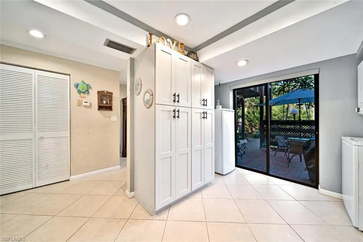 907  Big Pine  WAY, Fort Myers, FL 33907