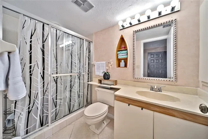 907  Big Pine  WAY, Fort Myers, FL 33907