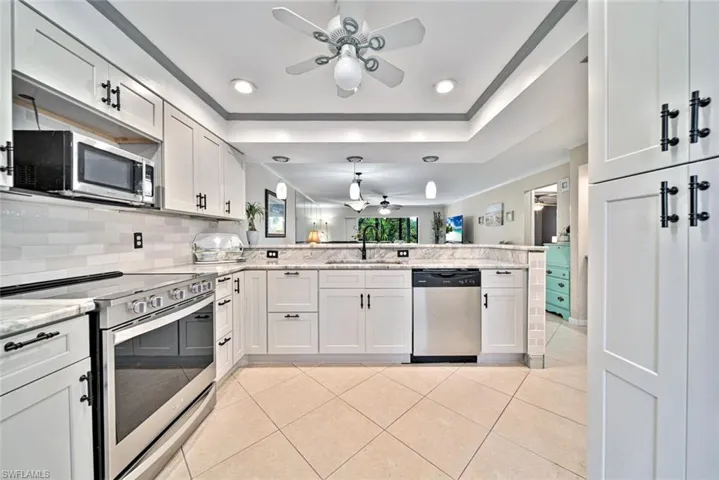 907  Big Pine  WAY, Fort Myers, FL 33907