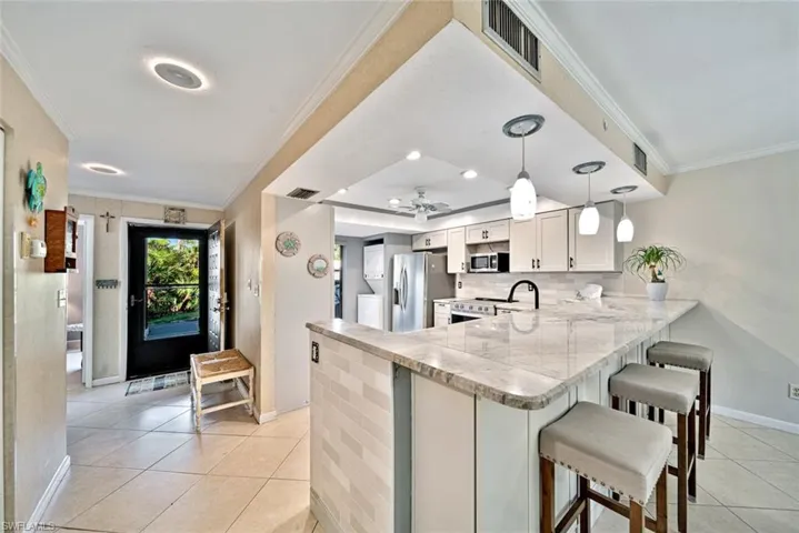 907  Big Pine  WAY, Fort Myers, FL 33907