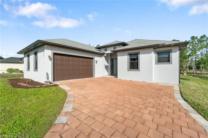 3011  12th NE AVE, Naples, FL 34120
