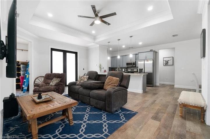 3011  12th NE AVE, Naples, FL 34120