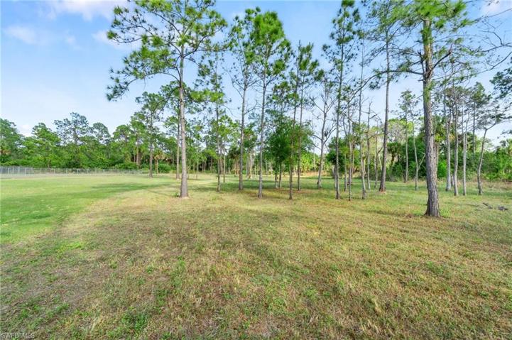 3011  12th NE AVE, Naples, FL 34120