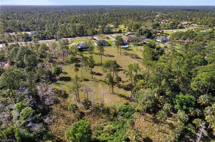 3011  12th NE AVE, Naples, FL 34120