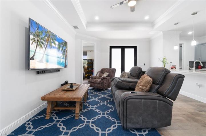3011  12th NE AVE, Naples, FL 34120