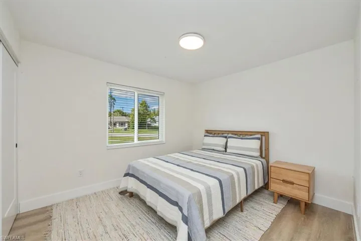 3560  Corana  WAY, Naples, FL 34105