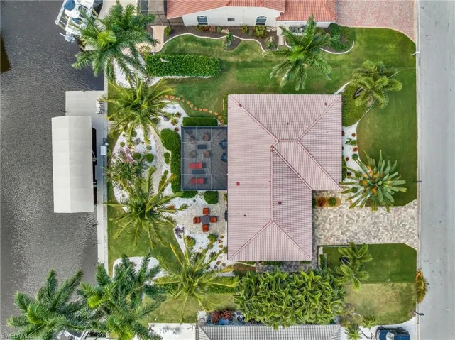 956  Wittman  DR, Fort Myers, FL 33919