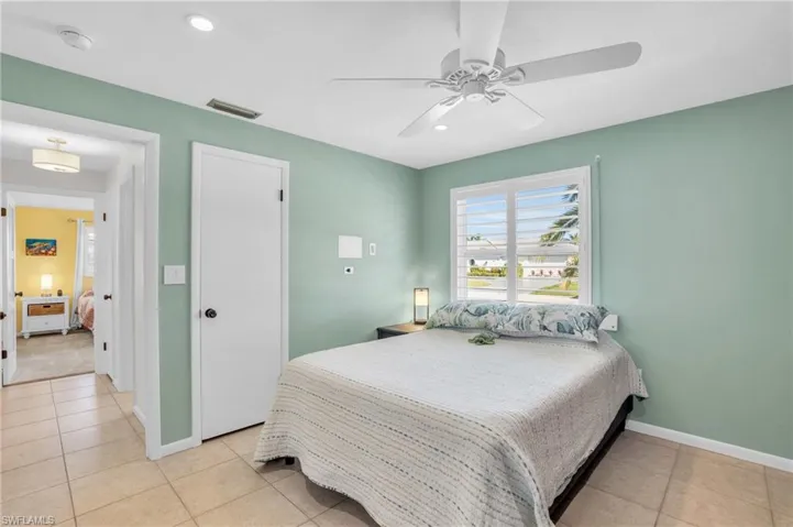 956  Wittman  DR, Fort Myers, FL 33919