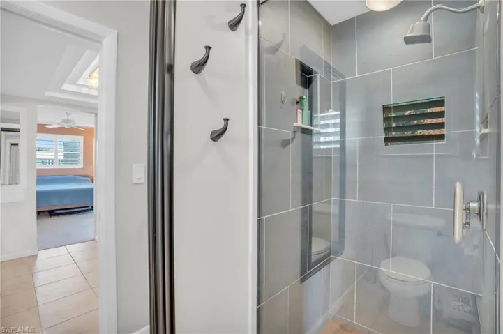 956  Wittman  DR, Fort Myers, FL 33919