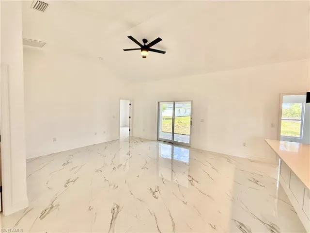 2600  26th W ST, Lehigh Acres, FL 33971