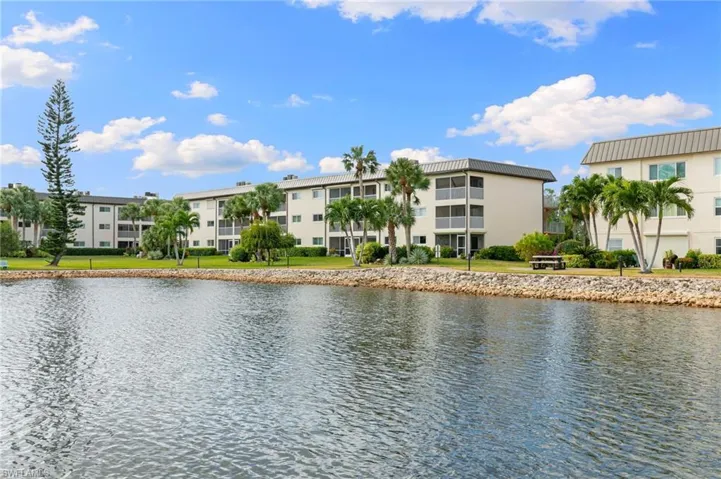 1004 Manatee Rd # H201, Naples Fl 34120