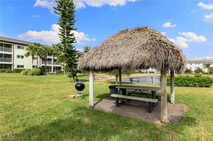1004 Manatee Rd # H201, Naples Fl 34120