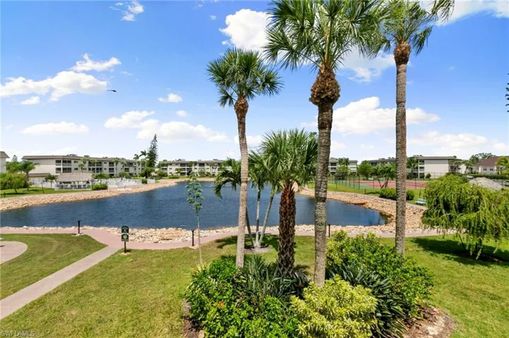 1004 Manatee Rd # H201, Naples Fl 34120