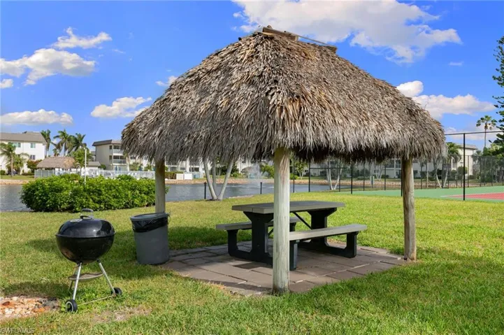 1004 Manatee Rd # H201, Naples Fl 34120