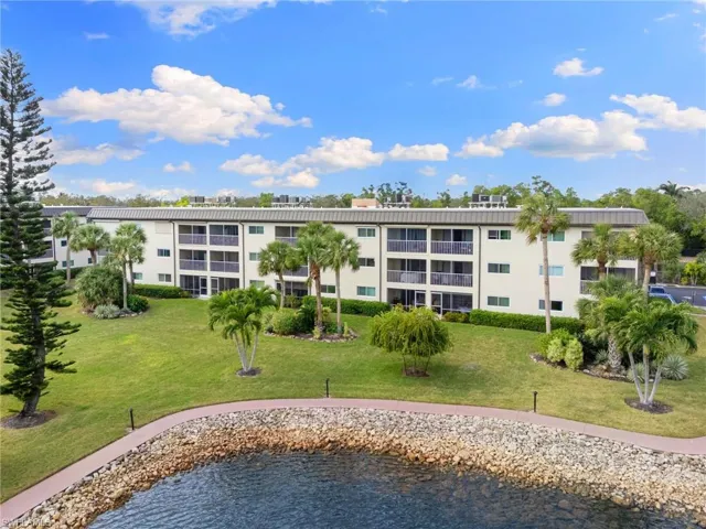 1004 Manatee Rd # H201, Naples Fl 34120