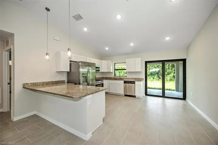 3010 S Lakewood  RD, Labelle, FL 33935